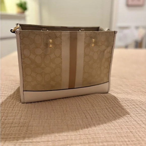 Coach Dempsey Tan and Cream Signature Tote - Picture 5 of 5